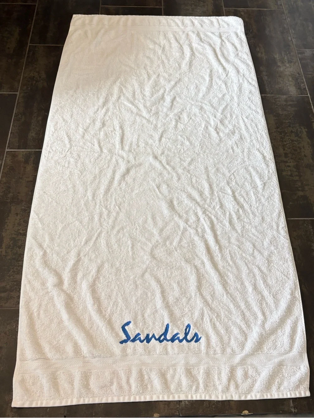Sandals Resort Vintage XL Beach Cabana Towel White Embroidered Logo 5 Ft. Pool